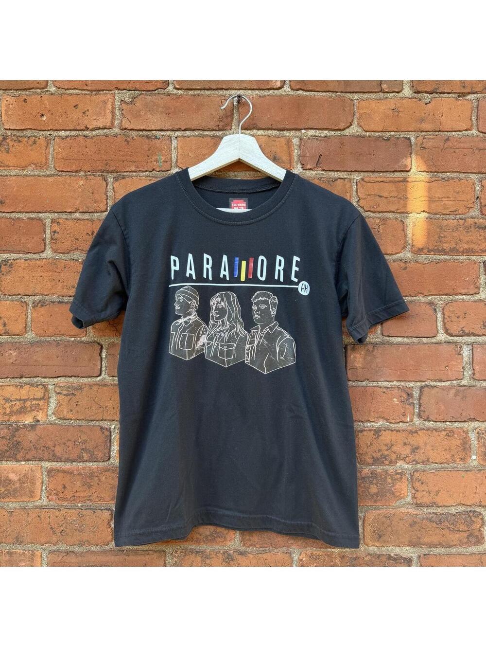 Vintage Paramore t shirt S